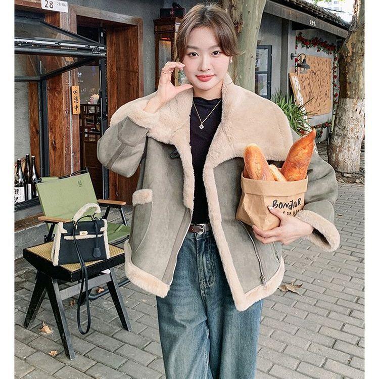 

Новая имитация шерсти короткая шуба зимняя утолщенная маленькая локомотивная куртка из искусственного меха женская L116-130