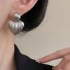 Vintage Metal Striped Round Heart Earrings for Women European American Retro Ball Drop Earrings Elegent Female Simple Jewelry