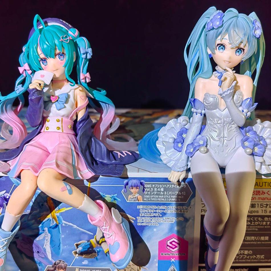 Beautiful New 2pcs Hatsune Miku Anime figure Pink sakura sitting position PVC Action figure model toy decoration collect gifts