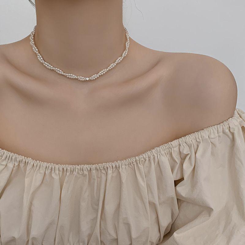 Super fairy long pearl necklace, trendy temperament, court style collarbone chain, exquisite and gentle sweater chain