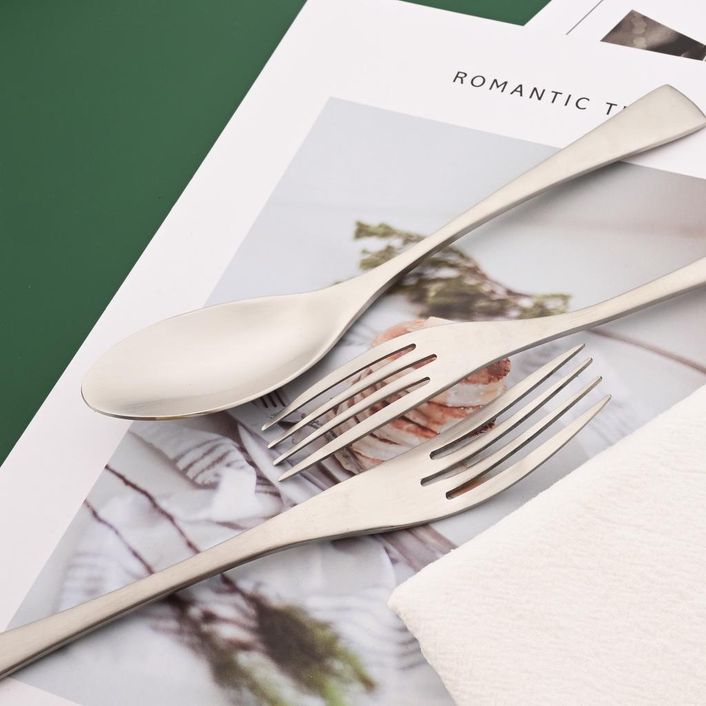 5PCS Service for 1 Matte Black Dinnerware Cutlery Set with Steak Knife Family Eating Utensils 18/10 Stainless Steel Flatware Silverware