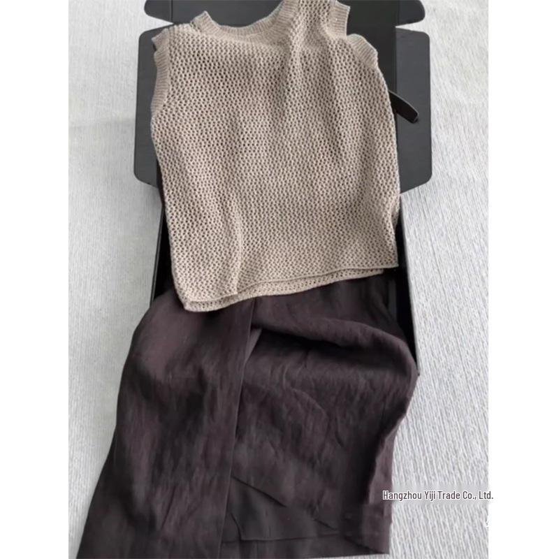 2025 Elegant Khaki Summer Set: Stylish Hollowed-Out Top & Outfit