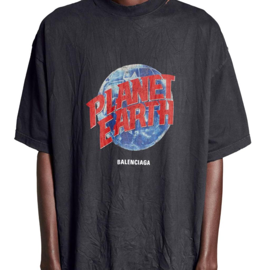 Balenciaga Men's Planet Earth T-shirt Oversized Black 787349TRVC91055