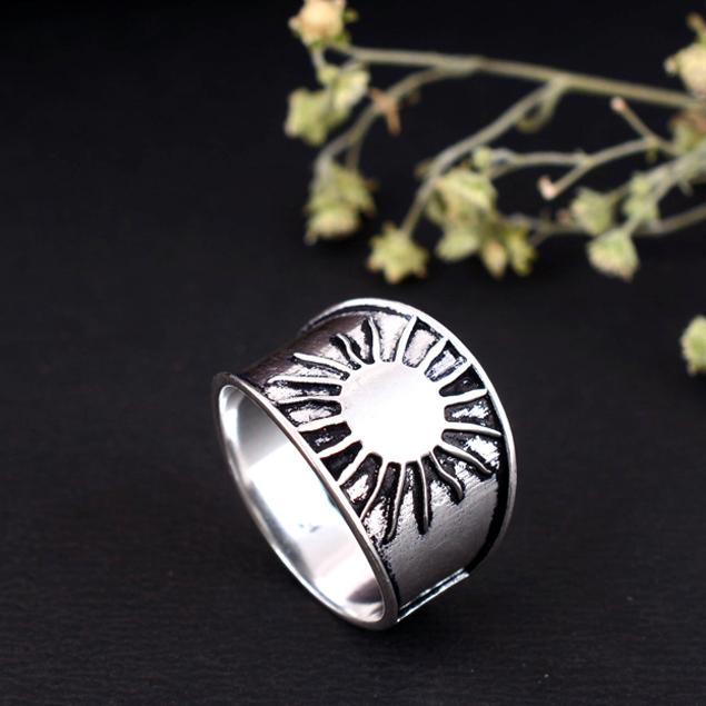 Handmade Silver Arthritis Ring – Adjustable Splint Thumb Ring, Pain Relief Therapy Band, Joint Support Jewelry Gift for Women