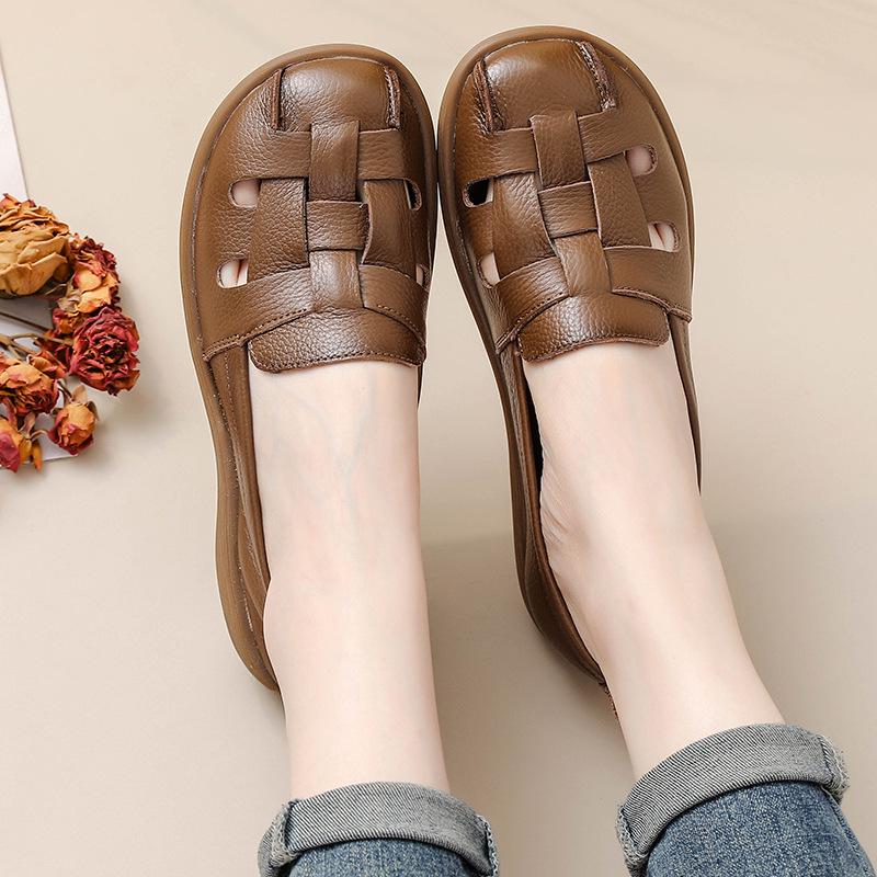 Genuine Leather Women's Summer Casual Comfort Sandals with Soft Soles and Perforated Design for Middle-Aged Moms