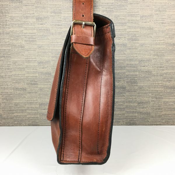 Handmade All Leather Shoulder Bag Brown(USED)