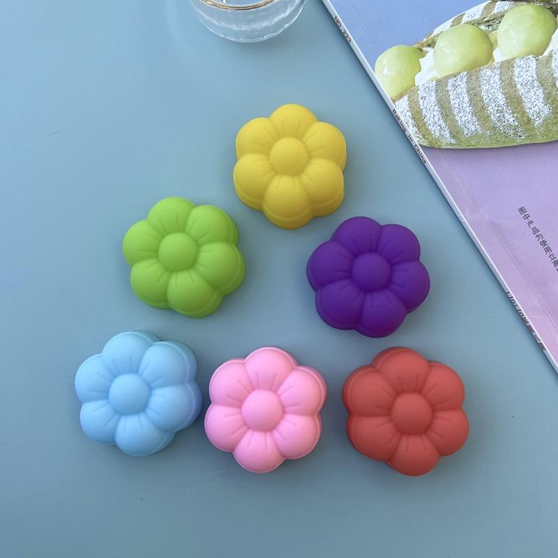10pcs/lot 5cm Various Flower Designs Silicone Mold Chocolate Pudding Ice Mould Cupcake Cake Tools DIY Mini Soap Candle Molds