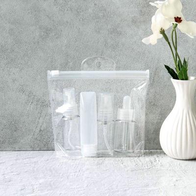 Set mit 4 Arten von Reisebehältern