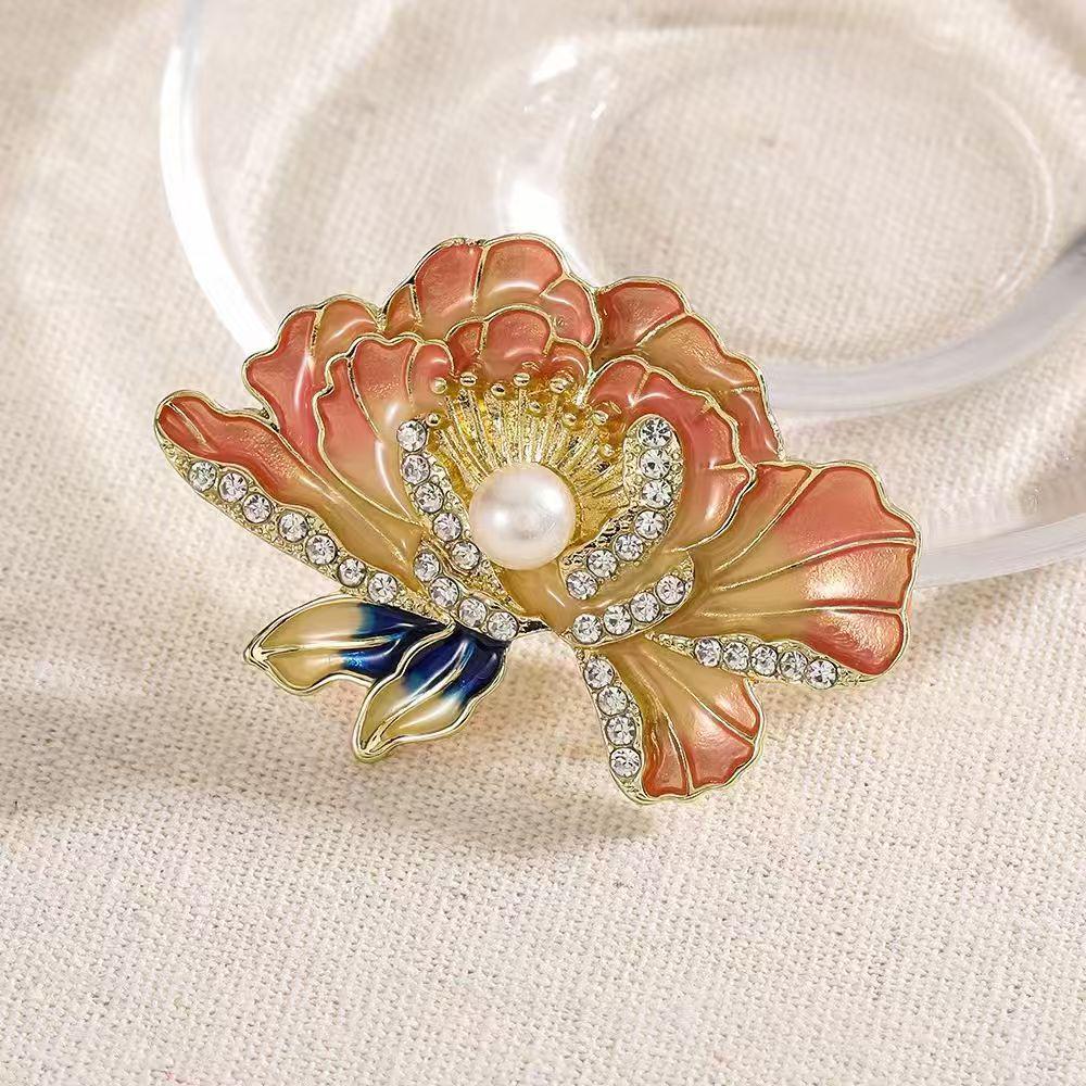 Exquisite High-End Peony Brooch: Elegant Chinese Style Flower Pin for Women's Clothing Accessories or Gift.