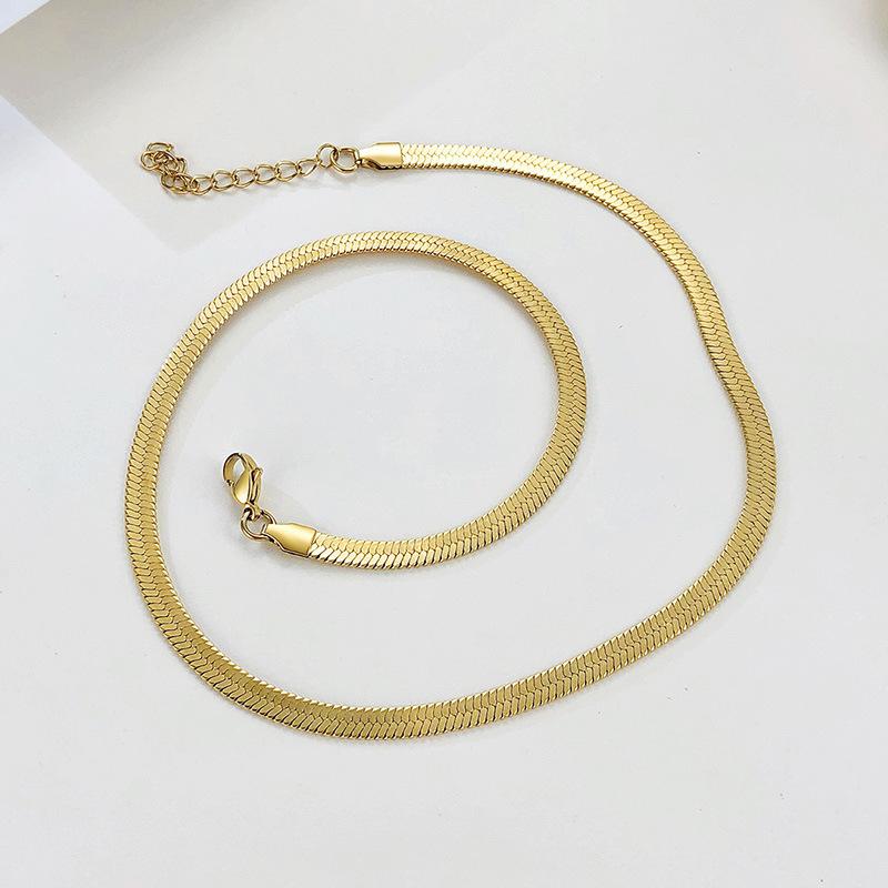 Stylish Stainless Steel Gold Necklace Ladies Heart Snake Chain Simple Personality Double Layer Nc357