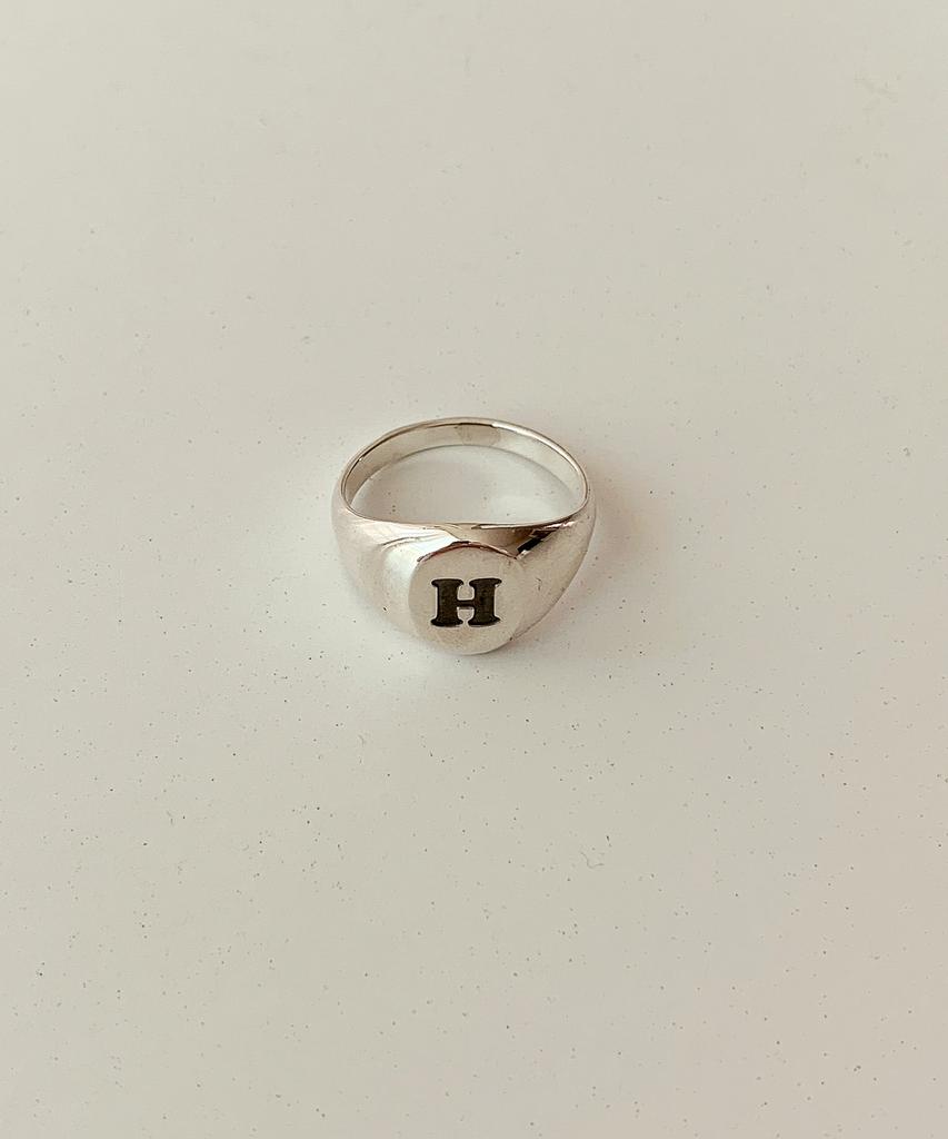 Code.H (Silver 925) Bold Initial Ring