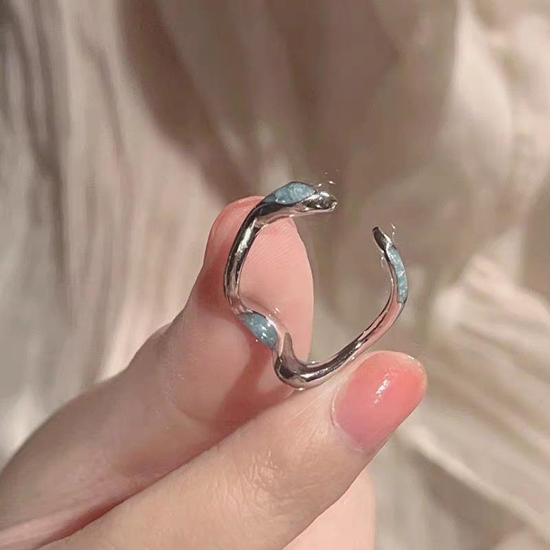 Fargeblokk Kattesøye Stjerne Ring: Trendy dame åpen statement-ring