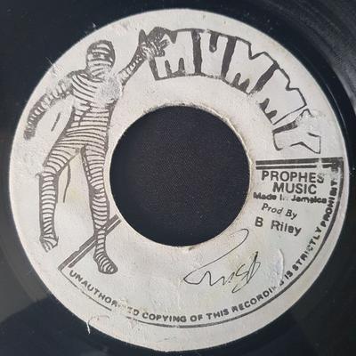 7inch Record GENERAL ECHO  Crossroad Square NONE Mummy 1978 Jamaica Reggae Ska  Dub Used