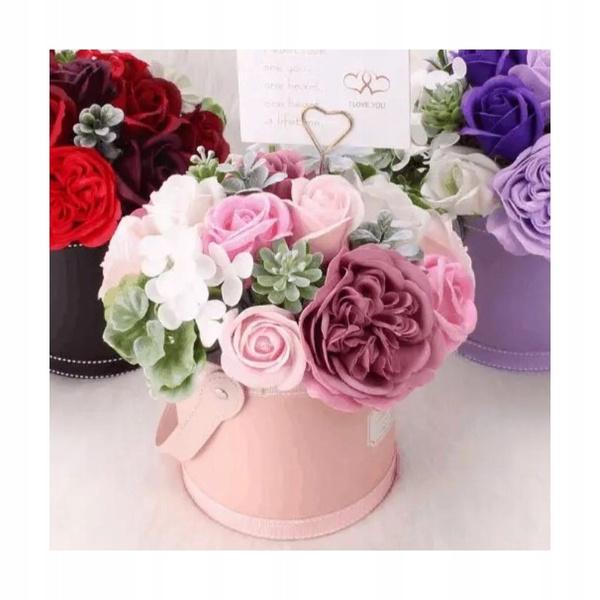 Ecarla Flower Box Bouquet of Scented Soap Flowers Shades of Pink Buk10R