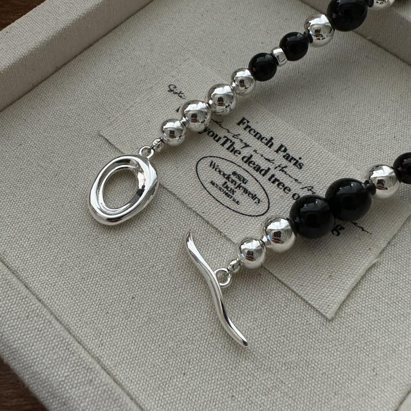S925 Sterling Silver Niche Design Sense Simple Black Agate Necklace Fashionable Simple Personality Collarbone Chain