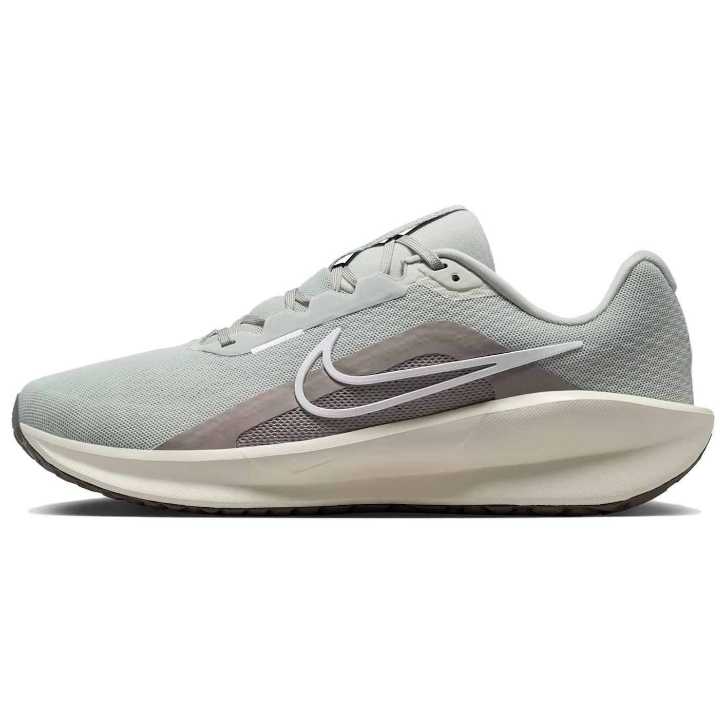 

Nike Downshifter 13 Light Silver College Grey Sail White 40