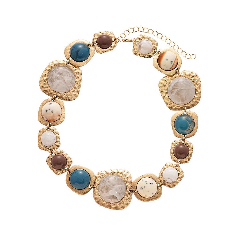 Elegant European & American Retro Resin Geometric Clavicle Necklace for Women