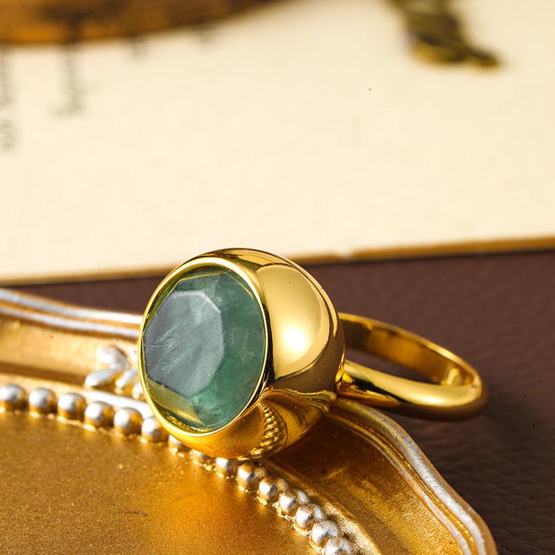 Koreanischer minimalistischer Naturstein, vergoldeter Ring – Leichter Luxus, High-End-Mode, Retro-Stil für Frauen