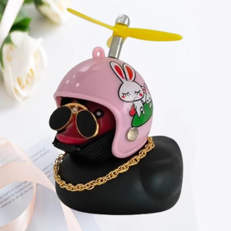 Pato de coche con casco colgante de viento roto pequeño pato amarillo bicicleta de carretera casco de motor accesorios de ciclismo sin luces