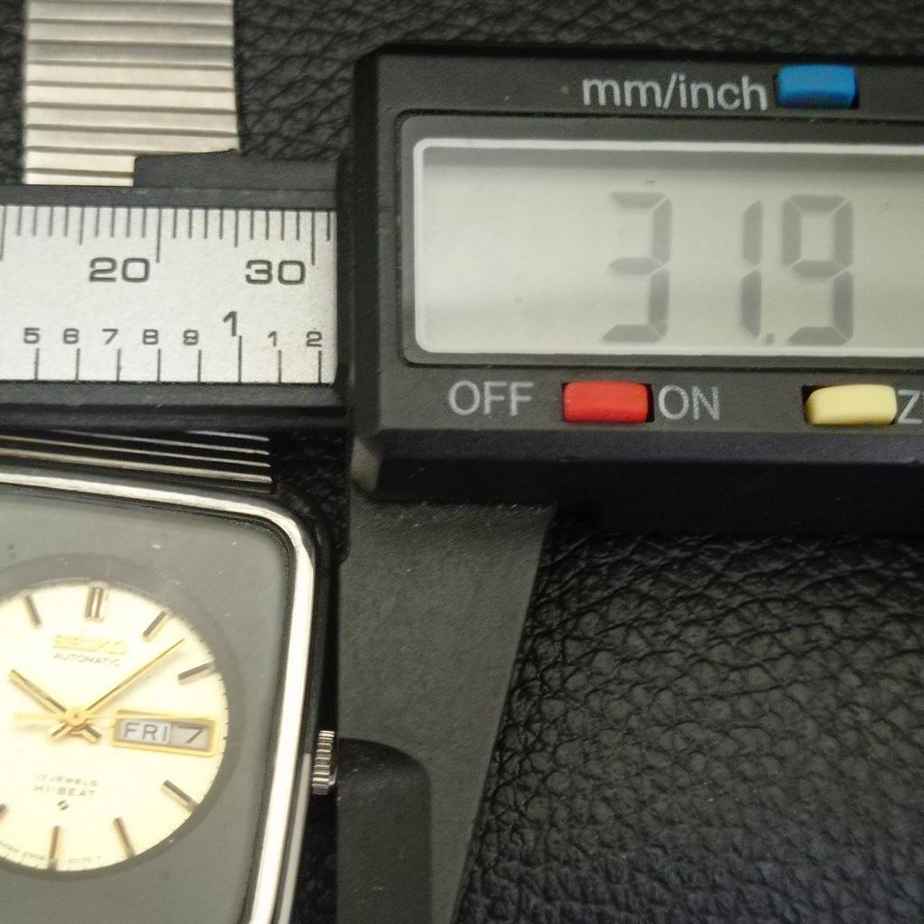 SEIKO HI-BEAT AUTOMATIC JAPAN BOY VINTAGE ORIGINAL DIAL SLIM WATCH a704280-1