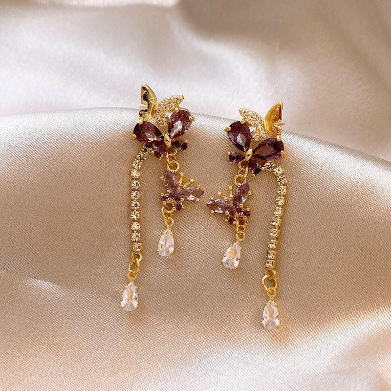 

Silver needle diamond butterfly tassel earrings medieval vintage stud earrings retro court style earrings light luxury high sense