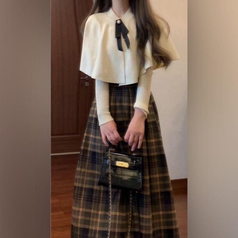 

Autumn/Winter Socialite Style Mylar Two-Piece Set: Cape Top & Plaid High-Waisted Midi Skirt S (Recommended under 50 kg)