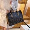 2025 Trendy Large-Capacity Monogram Tote Handbag - Perfect Gift for Girls