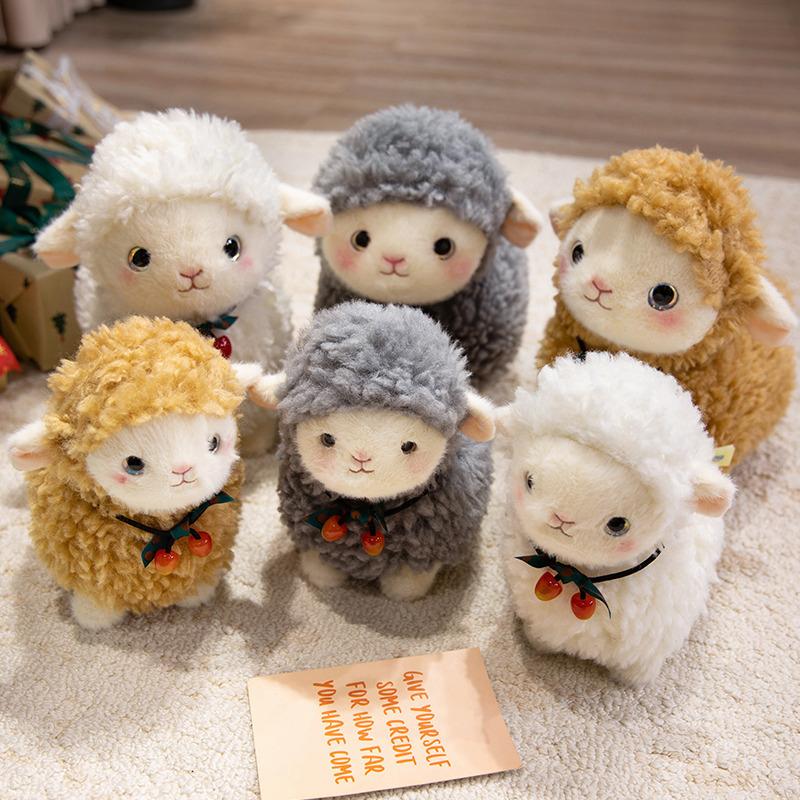 Urocza biała lalka owieczka pluszowa zabawka lalka owieczka poduszka domowa lalka do uspokajania dla dziewczynki