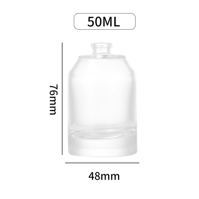 Elegant Crystal Glass Perfume Bottle 30ml/50ml - Refillable Flat Shoulder Design