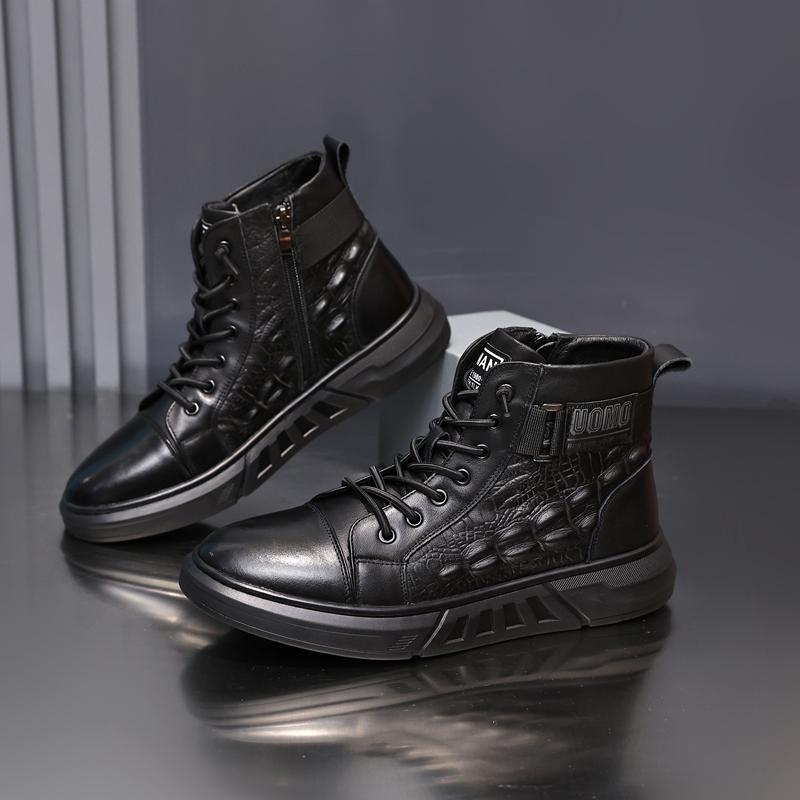 Fashion Golden Sapling Cowhide Snow Boots Men 2025 Fashion Leisure Flats Platform Man Short Booties Outdoor Casual Genuine Leather Shoes