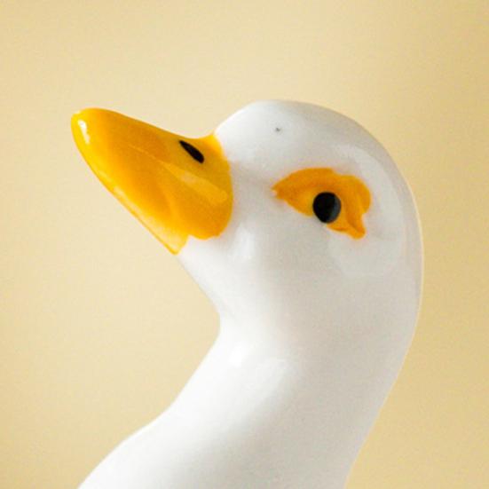 Ceramic Duck Statue Cute Mini Duck Figurine Small Animal Sculpture for Home Office Desktop Garden Porch Decor
