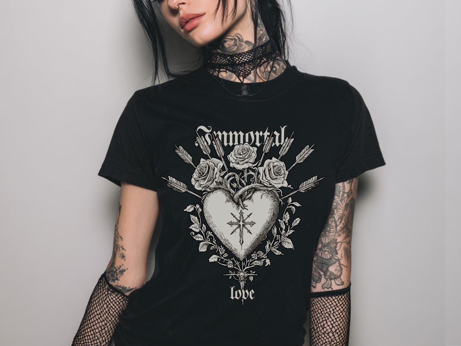 Heart of Arrows Fitted T-Shirt, Pastel Goth Y2K Graphic Shirt, Floral Emo Gothic Clothes, Coquette Whimsigoth Clothing, Goth Gift For Her L