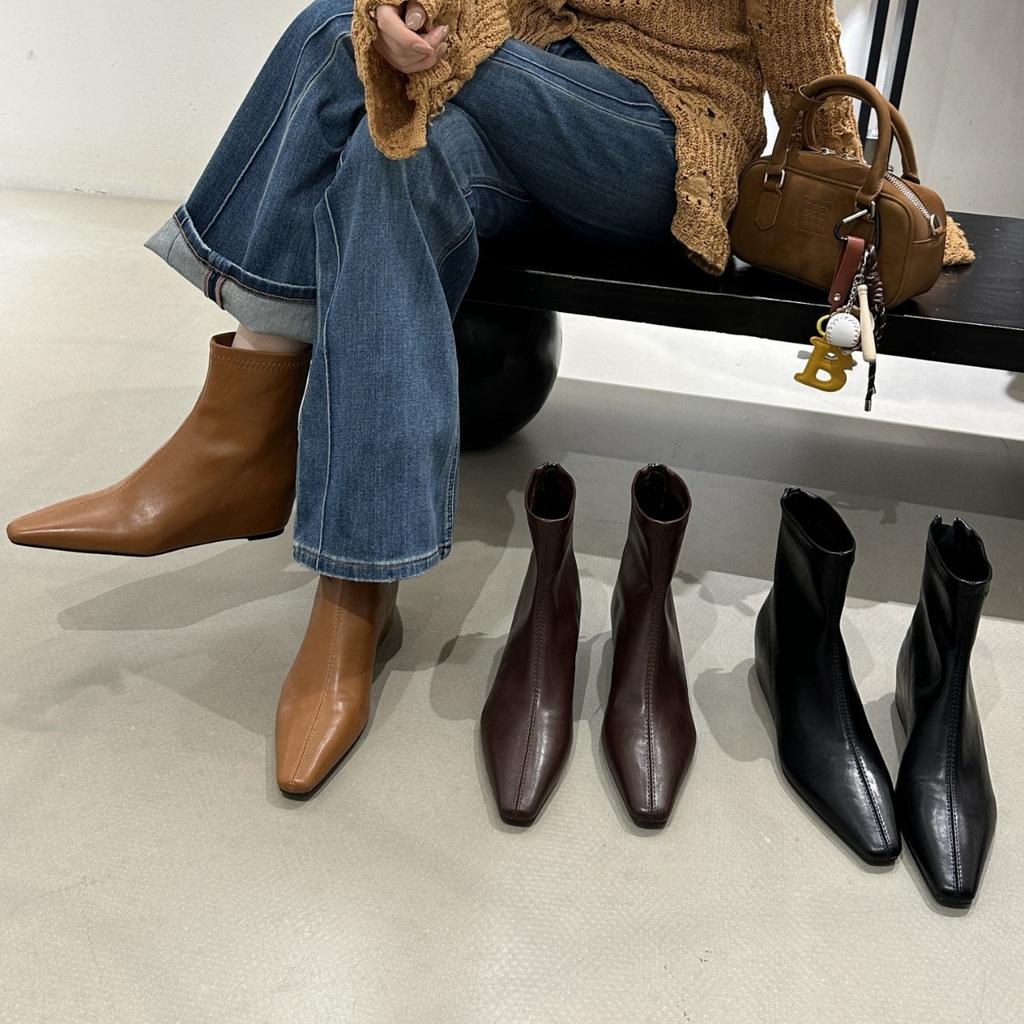 Korean version of square head slope heel soft leather short tube thin boots 2025 autumn and winter outer wear simple versatile commuter side zipper 