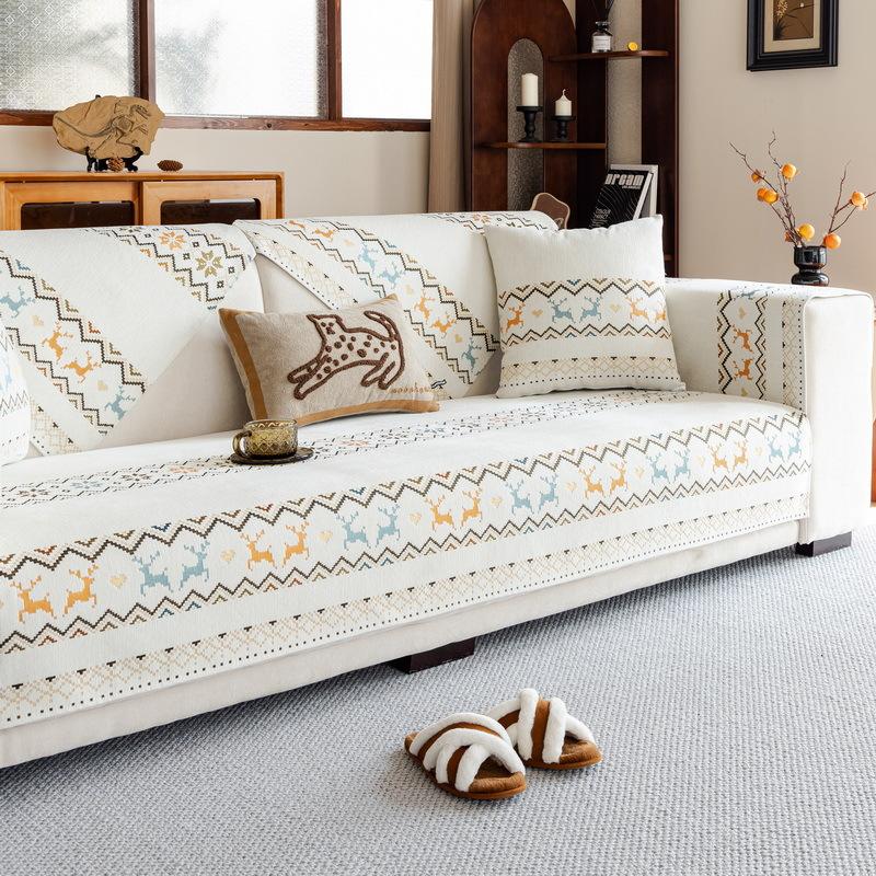 

Light Luxury Chenille Jacquard Sofa Cushion Non-Slip High-End Sofa Cover Nordic Simple Thickened Seat Cushion Cover Cloth Four Seasons 70*70cm
