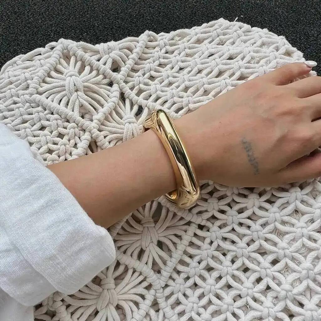 SHIXIN 4 Styles Punk Irregular Resin Charm Bangle for Women Elegant Thick Acrylic Wide Bracelet Fashion Jewelry Hand Accessories