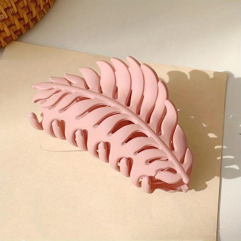 Autumn Leaf Shape Hair Clips Large Hair Claws Solid Frosted Large Hair Clip Girls Versatile Hair Accessories Hair Clip for Women