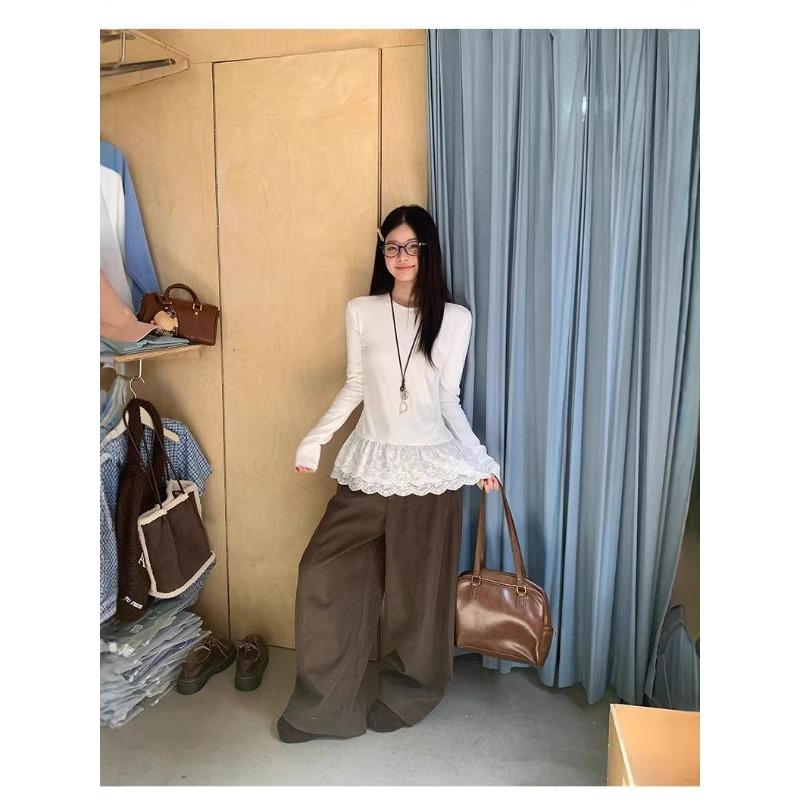 White Lace Lace Inner Long-sleeved Shirt, New Slim-fitting and Thin in Autumn and Winter, Fashionable and Foreign-style Versatile Top