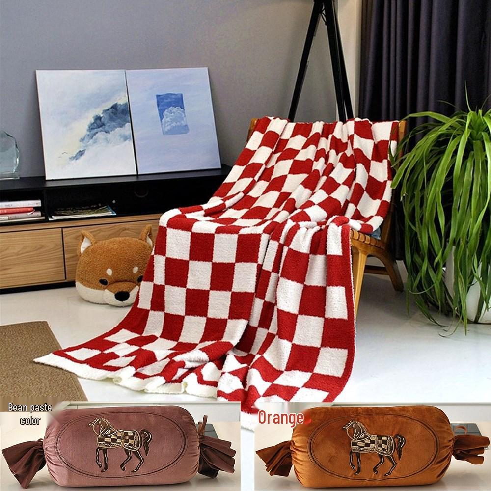 Luxury Checkerboard Velvet Sofa Blanket - Autumn/Winter Edition