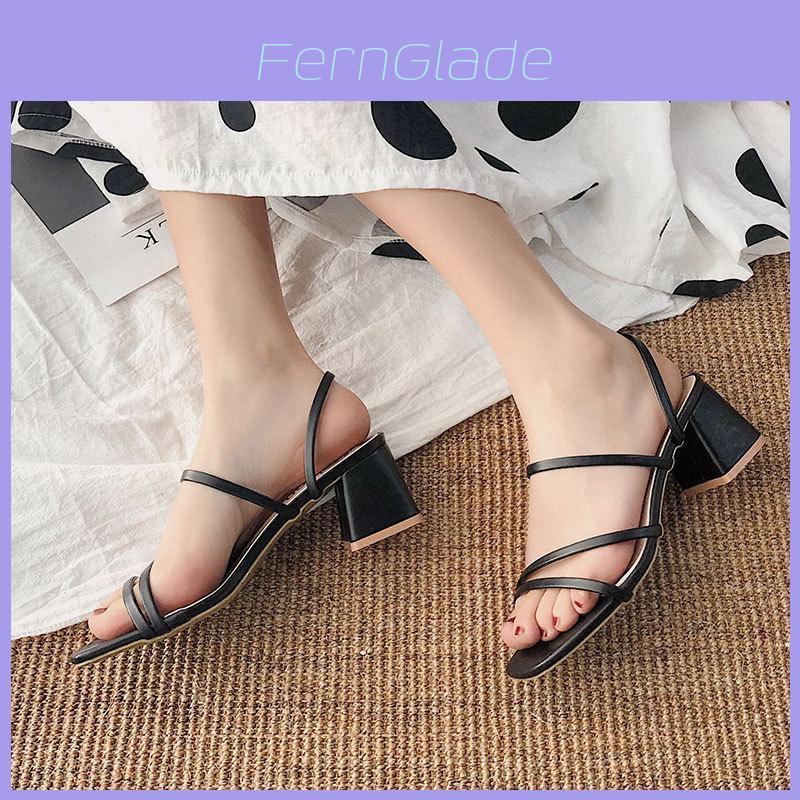 Womens Flat Sandals With Thick Heel For Summer Casual Wear