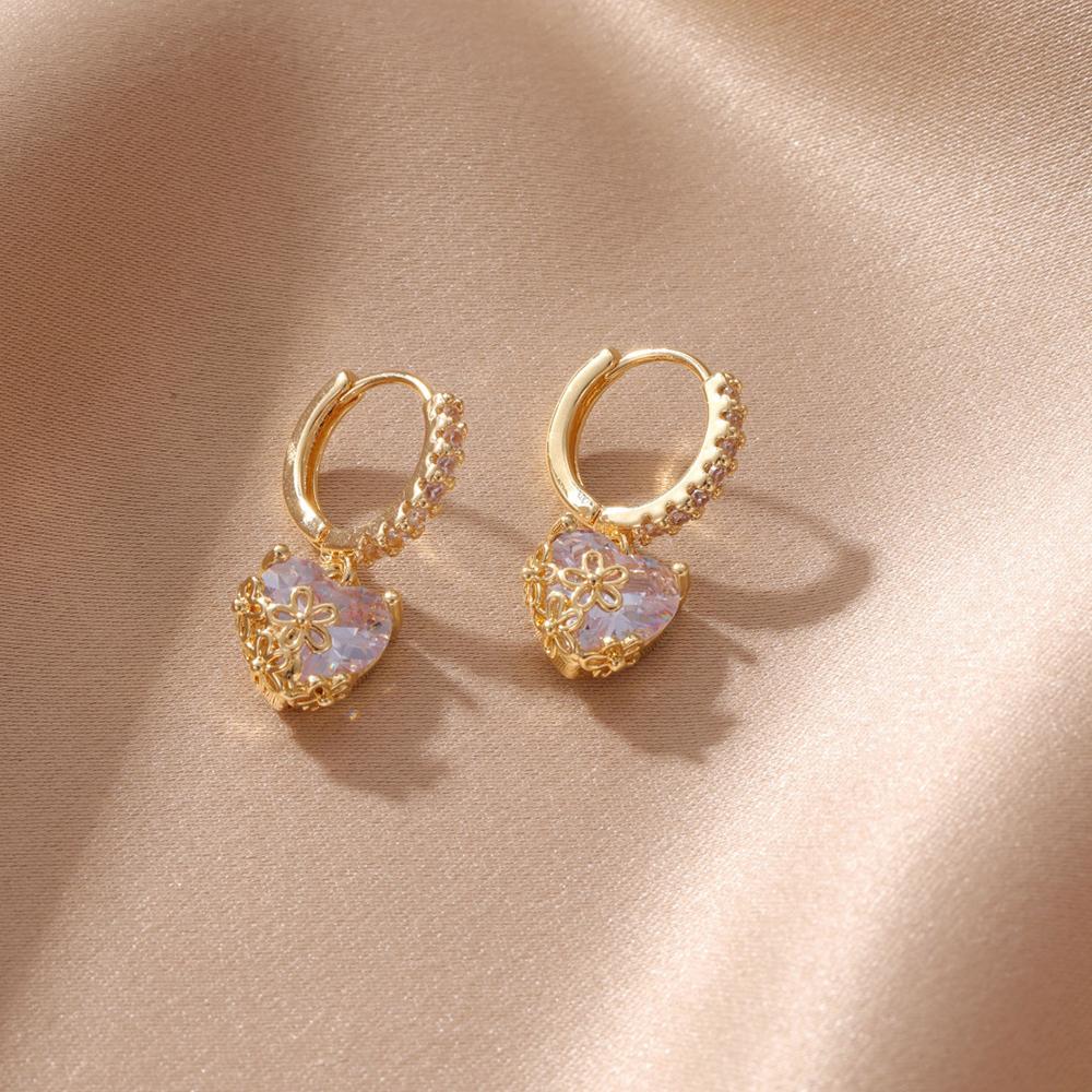

Luxury Cubic Zircon Heart Hoop Earrings Wedding Trend Accessories Exquisite Versatile Metal Flower Dangle Earrings Women Zircon