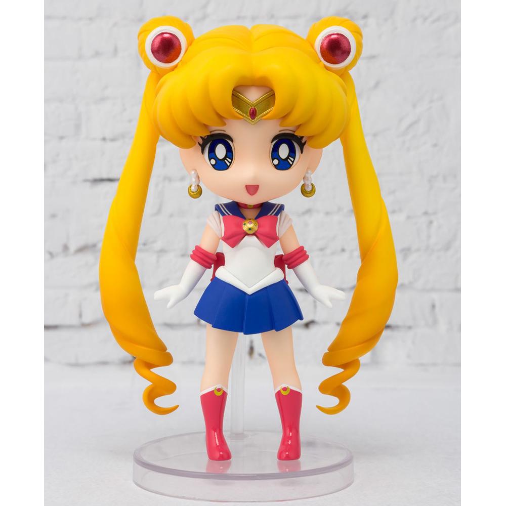 10CM Sailor Mini Moon Tsukino Usagi Sailor Moon Figure Anime Suit Desktop Golf Model Toy Gift Collection Ornaments Artwork PVC