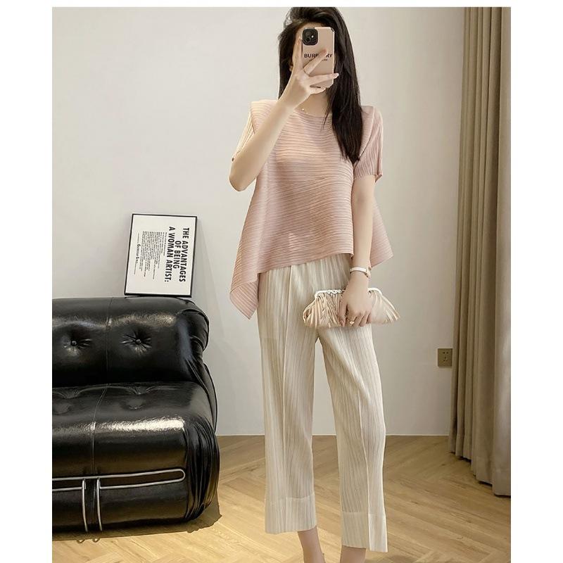 Miyake Pleats Women's High-End Plus Size Stretch T-Shirt - 2025 Summer Trend