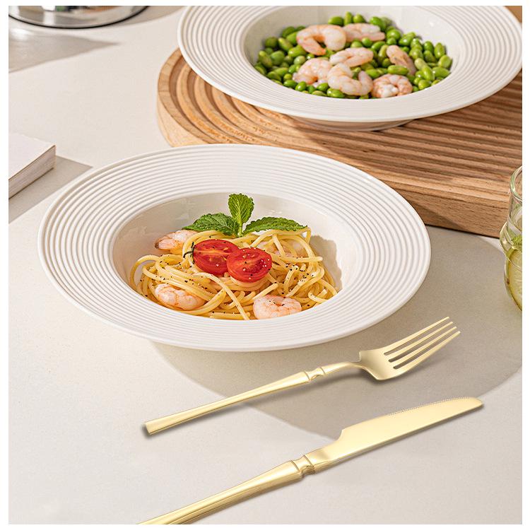 Slim Waist Stainless Steel Cutlery Set: Knife, Fork, Spoon for Western Cuisine