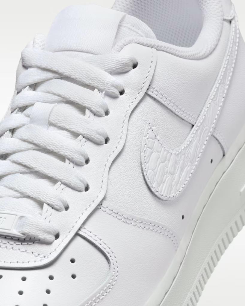IO4837-100 Nike Air Force 1 Low Pebble Croc White (Women's)