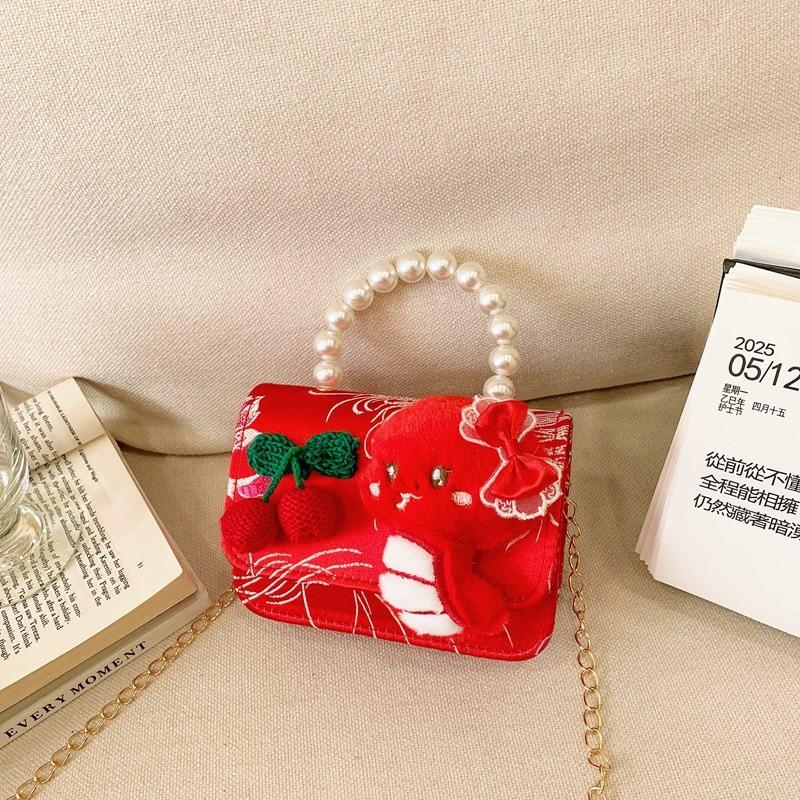 Kids Red Delightful Handbag With Stylish Chain And Charming Bow For Style Daily