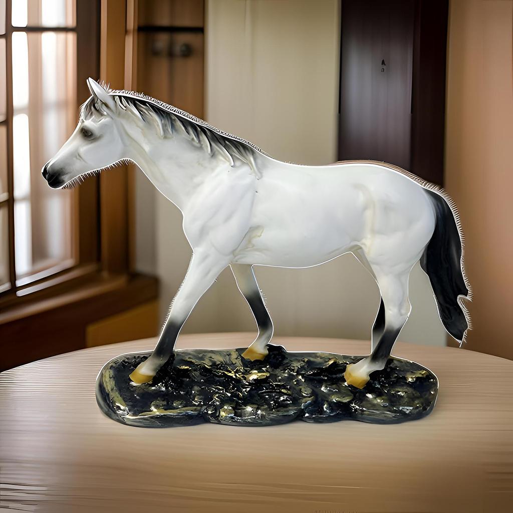 Horse Statue Desk Ornaments Sculpture Decor for Year Party Holiday white