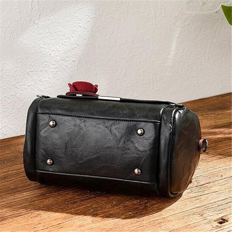 Skulderveske for kvinner med blomsteranheng for kvinner Boston Crossbody-vesker