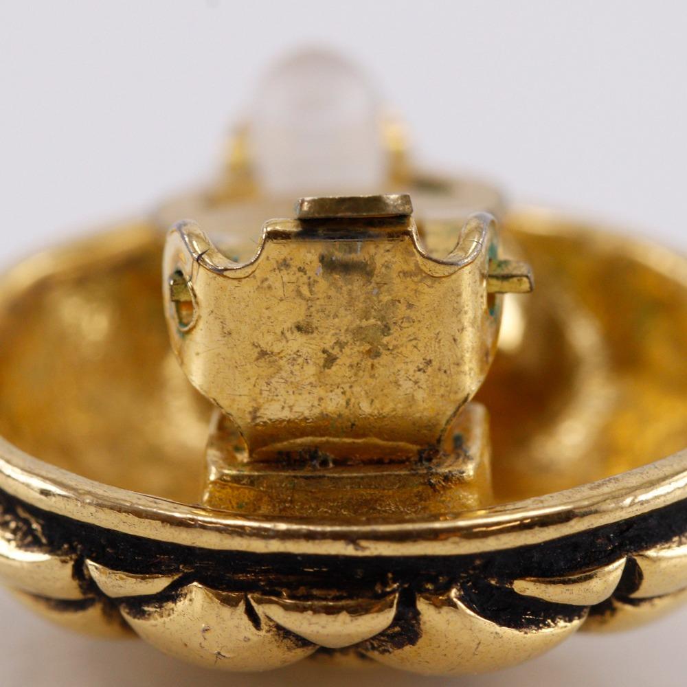 CHANEL COCO Mark Matelasse Earring vintage Plated Gold 23.6g Women Used