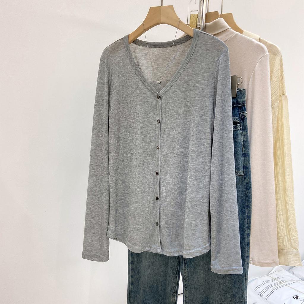 Minimalist style thin single-breasted knitted cardigan women's summer outer sunscreen top, thin drape versatile air-conditioned shirt