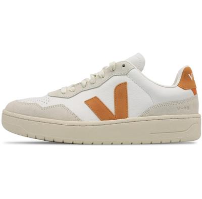 Veja V-90 O.T Sneakers. LEATHER